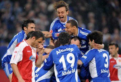 2009-04-17-00000301700544