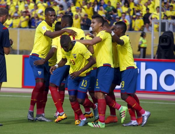 لاعبو منتخب الإكوادور