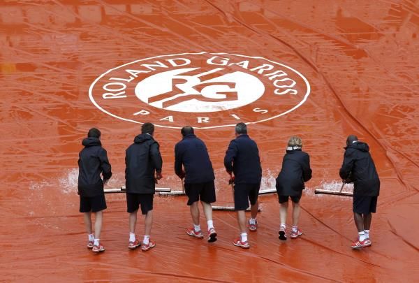 2015-05-31t115901z_1054334380_lr2eb5v0xa2nm_rtrmadp_3_tennis-open_reuters