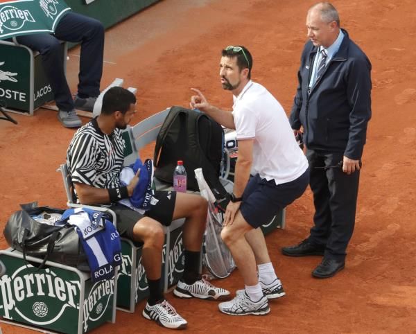 2016-05-28t171932z_581579615_lr1ec5s1c4abl_rtrmadp_3_tennis-open_reuters