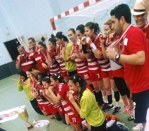 سيدات  الافريقي يحتفلن بثنائي الكاس ولقب الدوري .