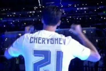 أربيلوا بقميص تشيرسيف