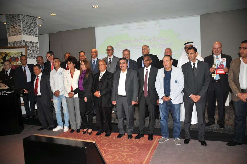 لقطة جماعية للنجوم مع الحضور