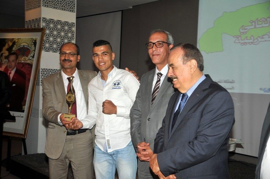 تكريم بطل العالم في الملاكمه