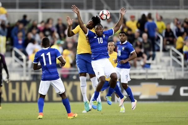 2016-05-30t023239z_158846348_nocid_rtrmadp_3_soccer-international-friendly-men-s-soccer-brazil-at-panama_reuters