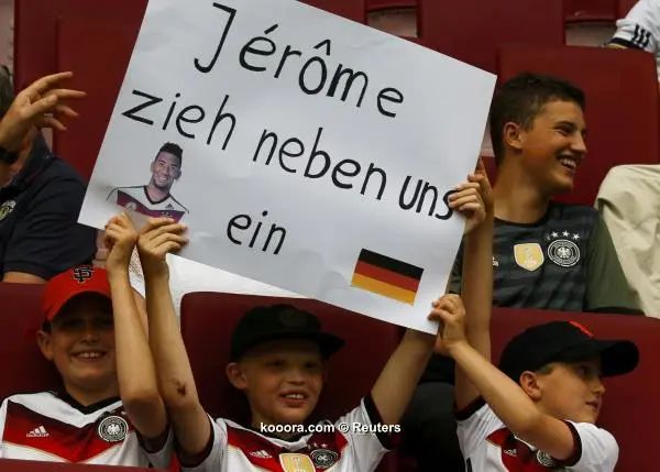 ?i=reuters%2f2016-05-29%2f2016-05-29t162348z_1361682666_lr1ec5t19jdji_rtrmadp_3_soccer-germany-politics_reuters