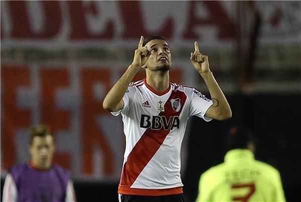 ايمانويل مامانا