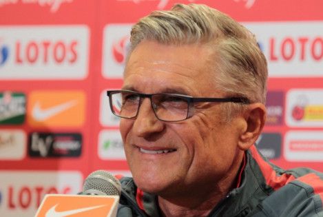  آدم نافالكا