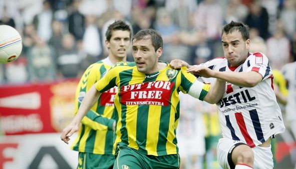 المـباراة شهـدت نـديـة كبيـرة وإنذارات بالجُمـلـة