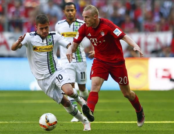 2016-04-30t142019z_1907053788_lr1ec4u13tl2r_rtrmadp_3_soccer-germany_reuters