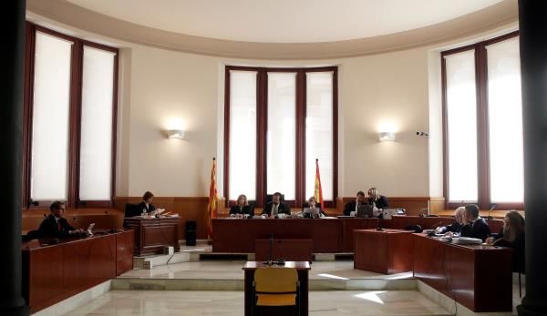 2016-05-31t112034z_1121466173_d1aethewooab_rtrmadp_3_soccer-spain-messi_reuters