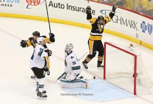 ?i=reuters%2f2016-06-02%2f2016-06-02t032233z_586363435_nocid_rtrmadp_3_nhl-stanley-cup-final-san-jose-sharks-at-pittsburgh-penguins_reuters