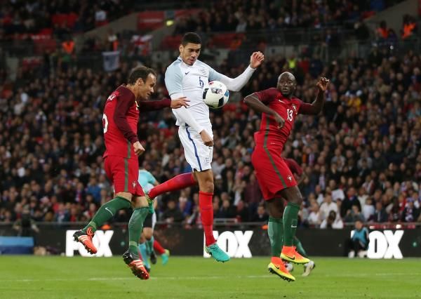 2016-06-02t202732z_107900852_mt1aci14423965_rtrmadp_3_soccer-friendly-eng-prt_reuters