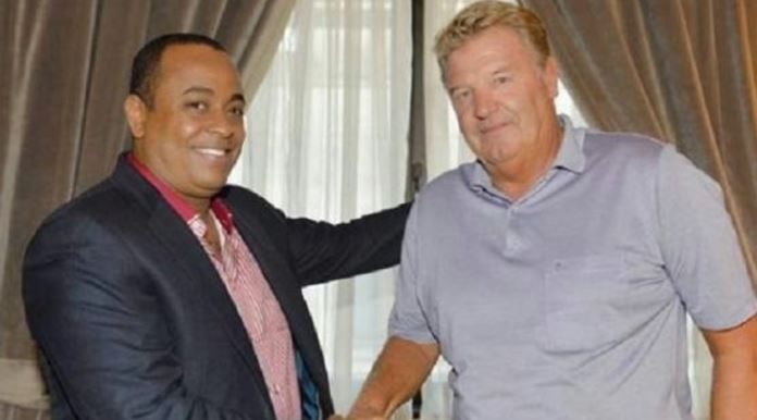 جون توشاك وسعيد الناصيري