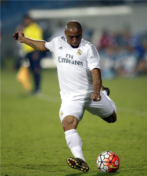 روبرتو كارلوس