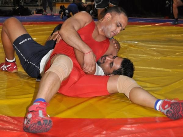 2016-06-02t102835z_1867568421_s1aethonotaa_rtrmadp_3_olympics-rio-wrestling-australia-kumar_reuters