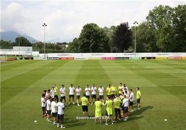 ?i=epa%2fsoccer%2f2016-06%2f2016-06-03%2f2016-06-03-05343433_epa