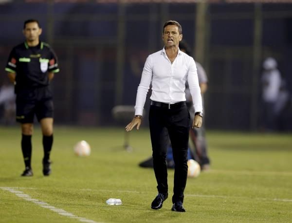 2015-04-07t232147z_1927734488_gf10000051961_rtrmadp_3_soccer-libertadores_reuters