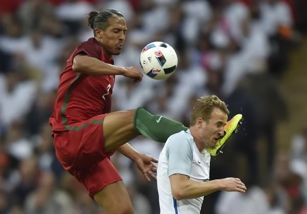 2016-06-02t192118z_107896878_mt1aci14423868_rtrmadp_3_soccer-friendly-eng-prt_reuters