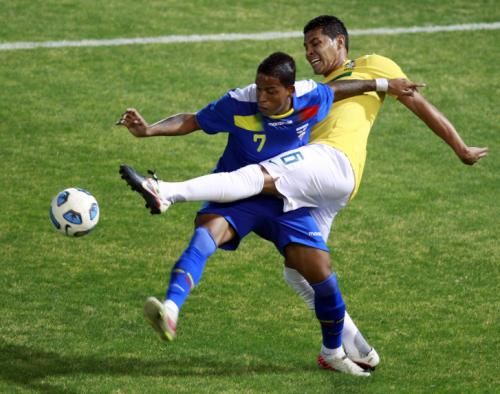 2011-07-14t024015z_01_mbh47_rtridsp_3_soccer-copa_reuters