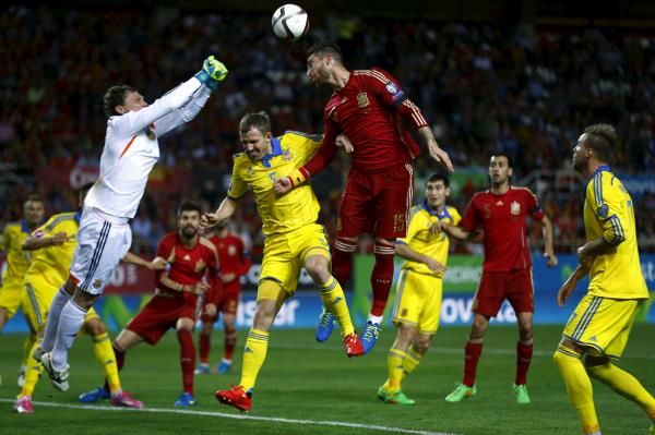 2015-03-27t201814z_3275821_gf10000040971_rtrmadp_3_soccer-euro_reuters