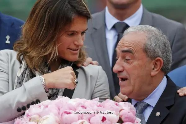 ?i=reuters%2f2016-06-04%2f2016-06-04t143709z_2092312030_lr1ec6414ln03_rtrmadp_3_tennis-open_reuters