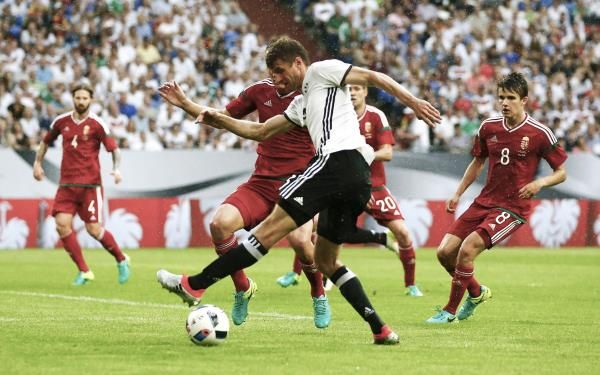 2016-06-04t171751z_1883939068_lr1ec641c1h6y_rtrmadp_3_soccer-friendly-ger-hun_reuters