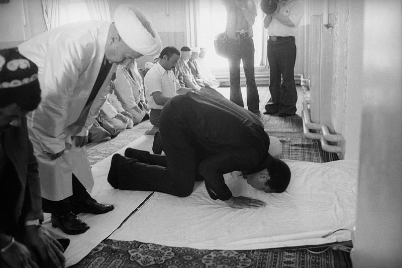 1465037556-AP_7806010620%20(Copy)