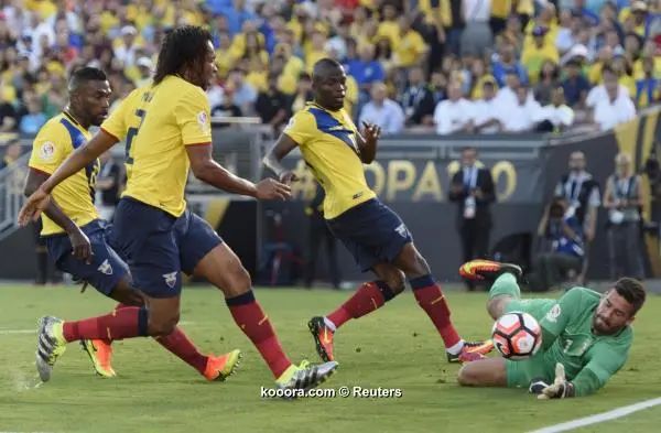 ?i=reuters%2f2016-06-05%2f2016-06-05t032122z_1917471404_nocid_rtrmadp_3_soccer-2016-copa-america-centenario-ecuador-at-brazil_reuters