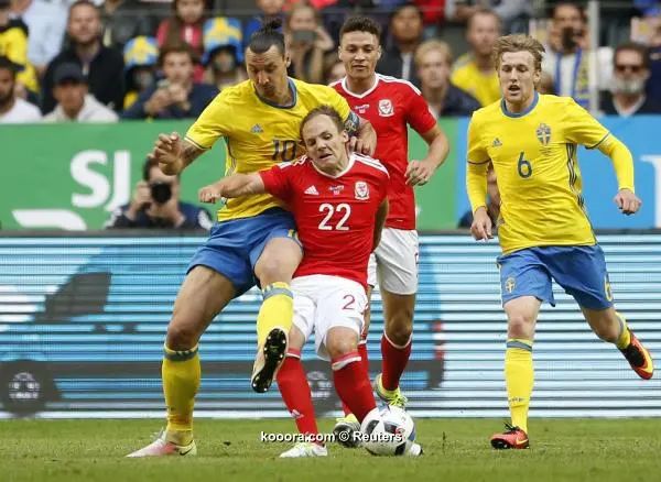 ?i=albums%2fmatches%2f1897765%2f2016-06-05t143358z_108138838_mt1aci14426870_rtrmadp_3_soccer-friendly-swe-wal_reuters