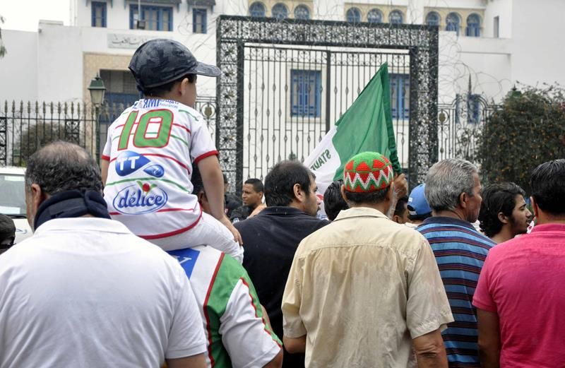 من الوقفة الاحتجاجية للملعب التونسي