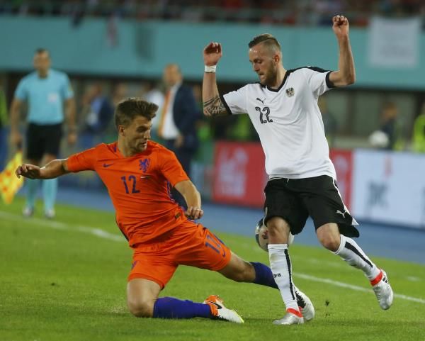 2016-06-04t202623z_358105024_lr1ec641krpa2_rtrmadp_3_soccer-friendly-aut-ned_reuters