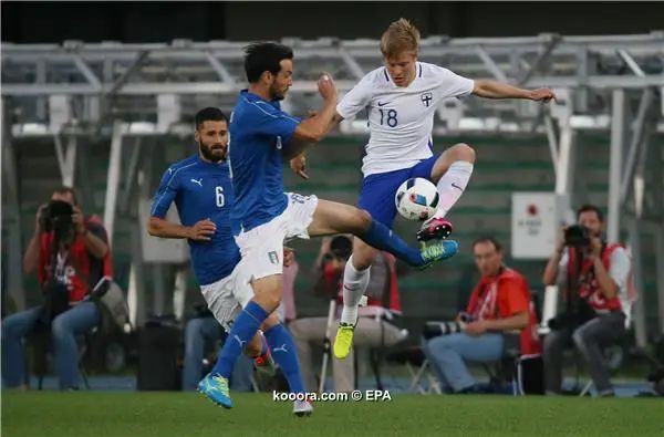 ?i=epa%2fsoccer%2f2016-06%2f2016-06-06%2f2016-06-06-05349019_epa