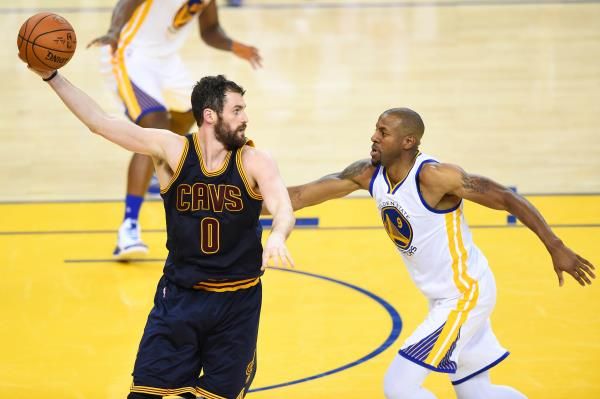 2016-06-03t034547z_1904129648_nocid_rtrmadp_3_nba-finals-cleveland-cavaliers-at-golden-state-warriors_reuters