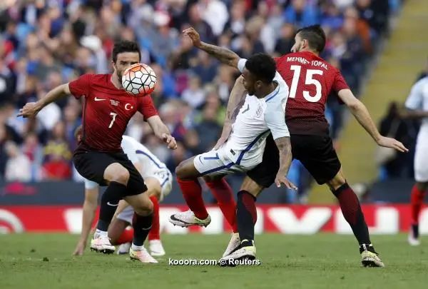 ?i=reuters%2f2016-05-22%2f2016-05-22t172942z_106939782_mt1aci14398382_rtrmadp_3_soccer-eng-tur_reuters