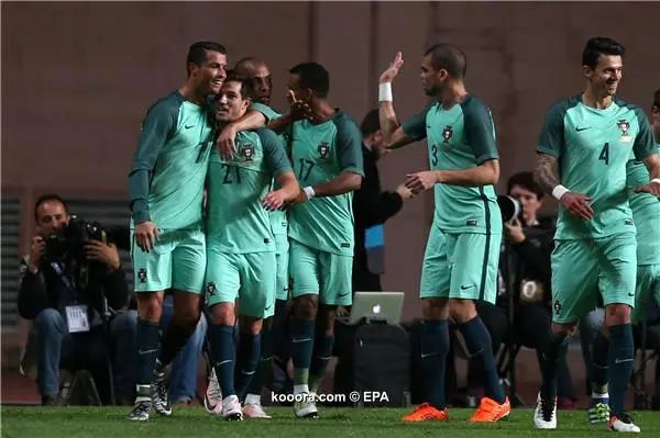 ?i=epa%2fsoccer%2f2016-03%2f2016-03-29%2f2016-03-29-05235245_epa