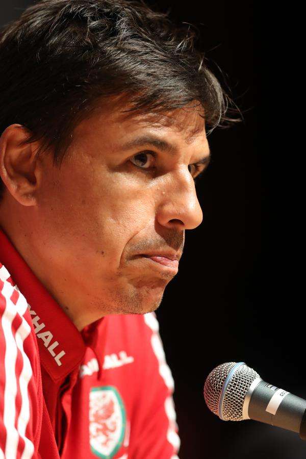 2016-06-07t124923z_108305363_mt1aci14428796_rtrmadp_3_soccer-euro-wal_reuters