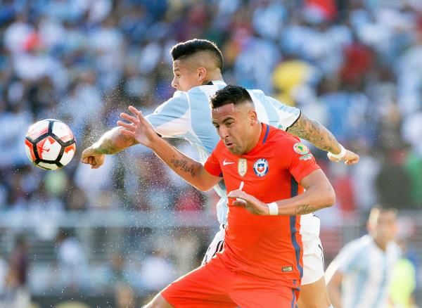 2016-06-07t045023z_968187005_nocid_rtrmadp_3_soccer-2016-copa-america-centenario-argentina-at-chile_reuters
