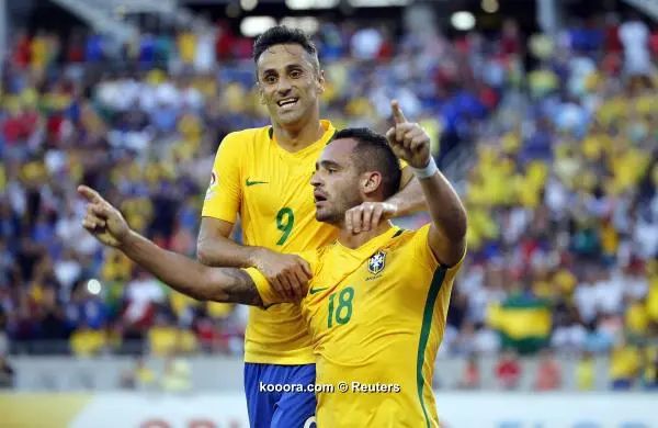 ?i=reuters%2f2016-06-09%2f2016-06-09t005856z_1686739127_nocid_rtrmadp_3_soccer-2016-copa-america-centenario-brazil-at-haiti_reuters