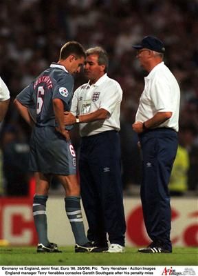 2008-04-01-ai_4752614_euro1996_032