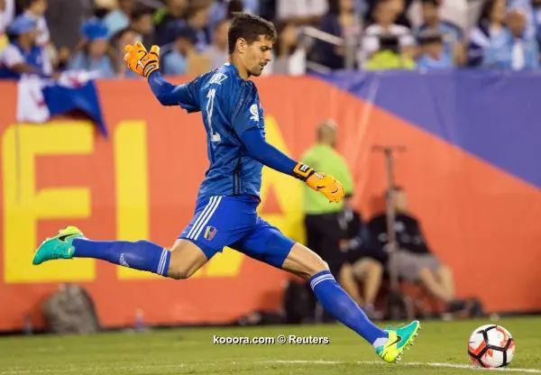 ?i=reuters%2f2016-06-10%2f2016-06-10t022337z_1898225334_nocid_rtrmadp_3_soccer-2016-copa-america-centenario-uruguay-at-venezuela_reuters