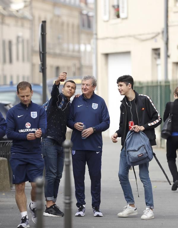 2016-06-09t105429z_24492336_lr1ec690uaiz0_rtrmadp_3_soccer-euro-eng_reuters