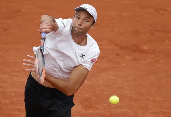 2016-05-27t132720z_639026760_lr1ec5r11d9hz_rtrmadp_3_tennis-open_reuters