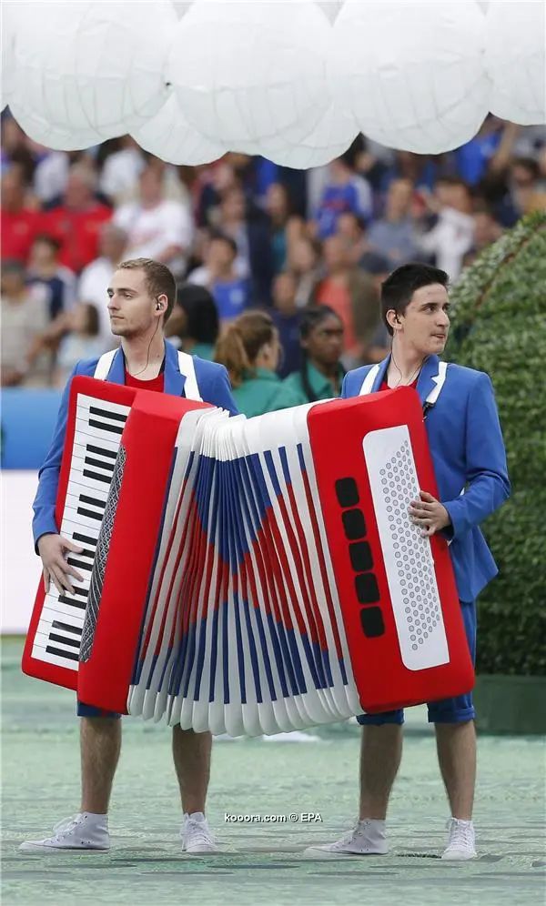 ?i=epa%2fsoccer%2f2016-06%2f2016-06-10%2f2016-06-10-05355551_epa