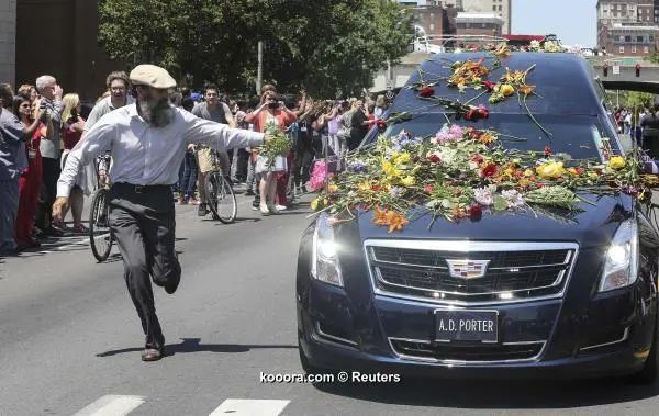 ?i=reuters%2f2016-06-10%2f2016-06-10t195034z_1980010428_tm3ec6a17y901_rtrmadp_3_people-ali_reuters
