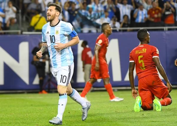 2016-06-11t035212z_310156829_nocid_rtrmadp_3_soccer-2016-copa-america-centenario-argentina-at-panama_reuters