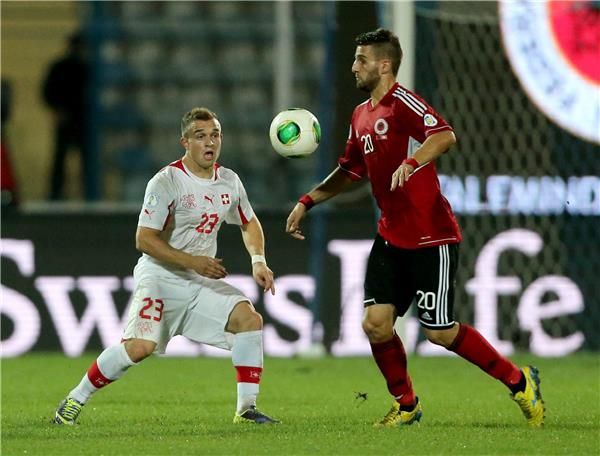 لقطة من أخر مباراة جمعت البانيا مع سويسرا