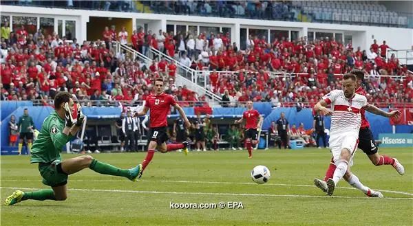 ?i=epa%2fsoccer%2f2016-06%2f2016-06-11%2f2016-06-11-05357211_epa