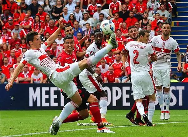 ?i=epa%2fsoccer%2f2016-06%2f2016-06-11%2f2016-06-11-05356995_epa