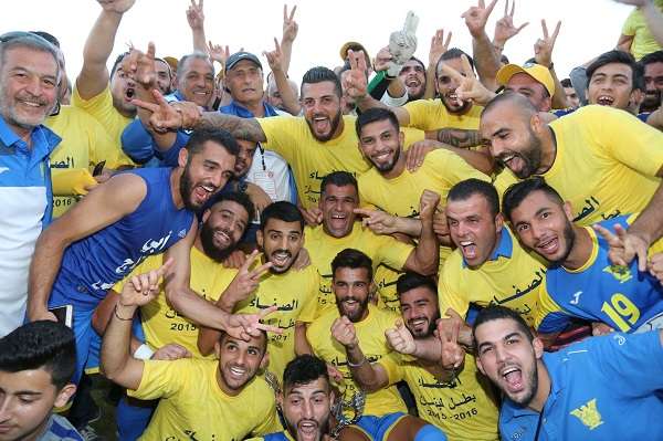 الفريق الفائز بالدوري 2015 – 2016